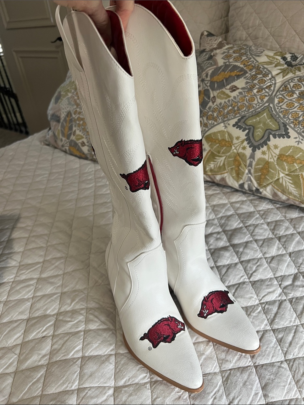 Vaccari Razorback Tall Boots Size 8